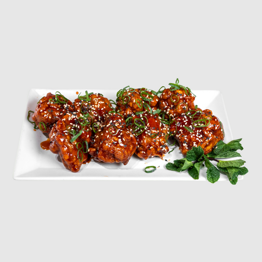 Boneless Korean Fried Chicken, mit Hot Chili Sauce